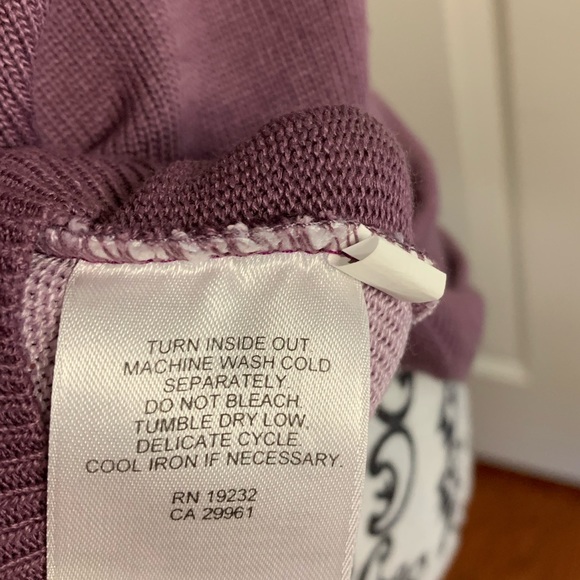 Alfred Dunner, purple geometric short sleeve sweater, size small - Picture 7 of 10